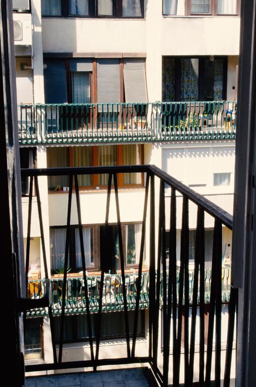 Blumen Apartment Budapest Kültér fotó